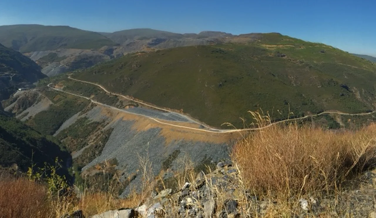 Fonte da Cova, Valdeorras · La Cabrera